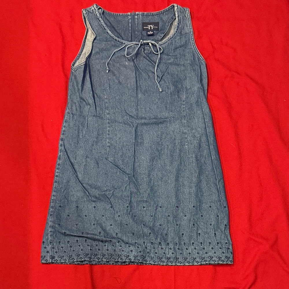 Chic Denim Sleeveless Dress with Eyelet Detail